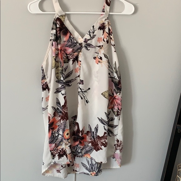 Daytrip floral tank top - Picture 3 of 3